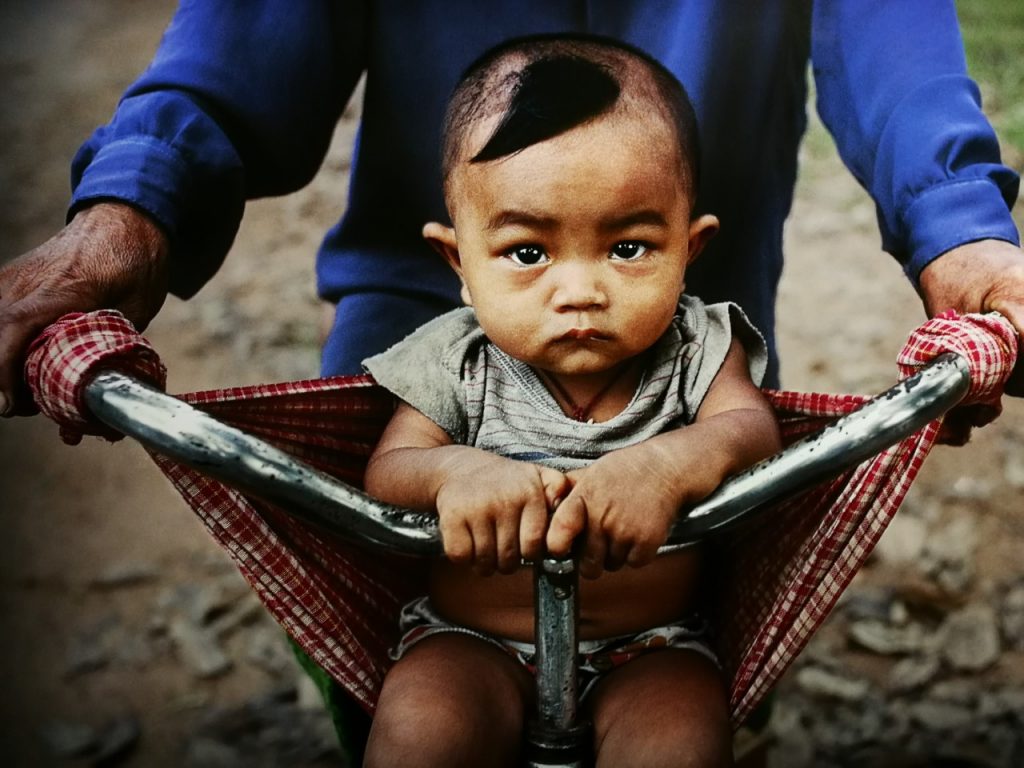 Steve McCurry, the famous photo-journalist strikes again!